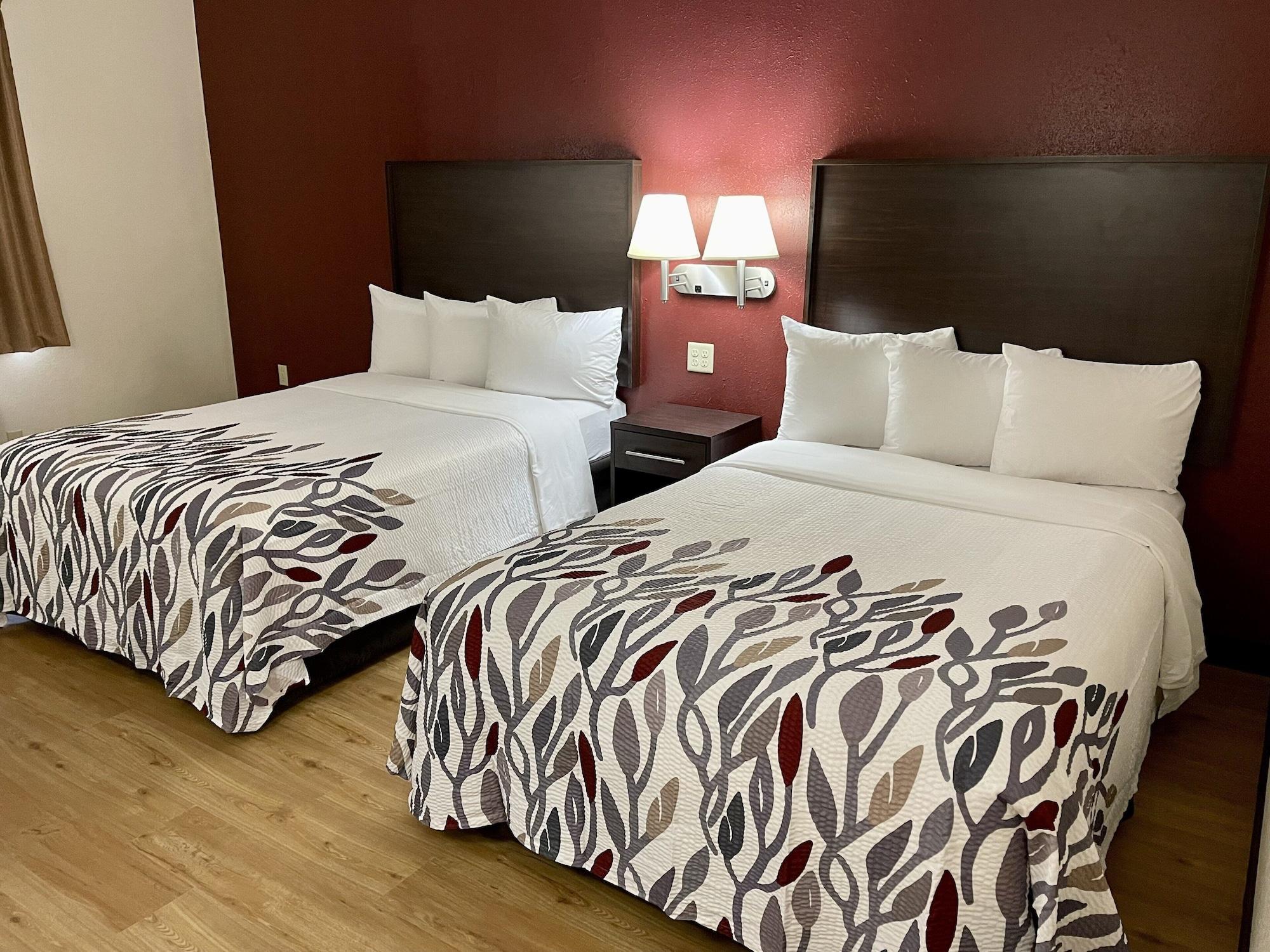 Red Roof Inn Sandusky - Milan Exteriör bild
